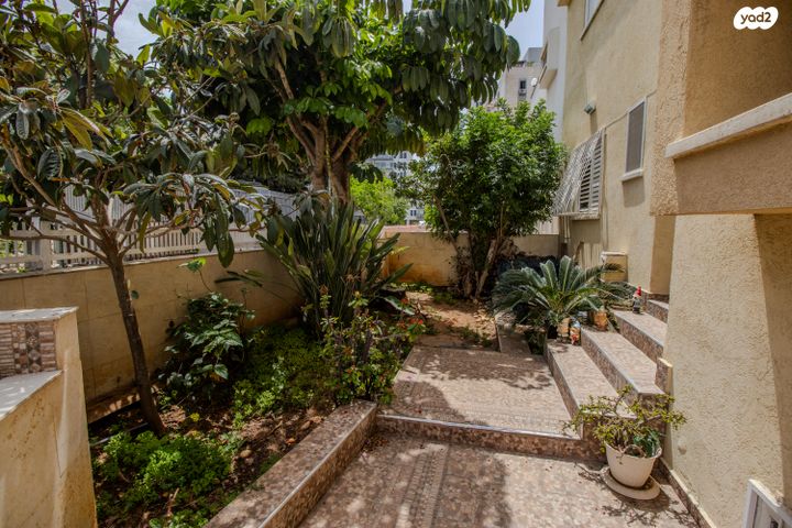 בית פרטי/ קוטג', נווה ברבור, כפר שלם מערב, תל אביב יפו