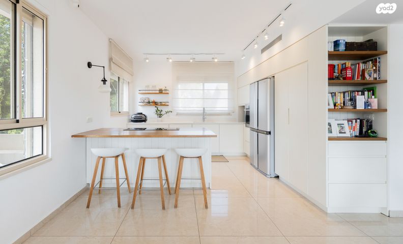 דירה, רסקו ג', הוד השרון