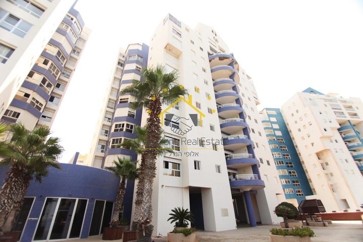 דירה, שדרות ניצה, צפון מערב מרכז העיר, נתניה