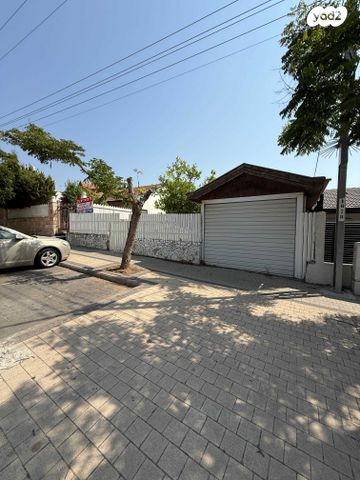 ברל כצנלסון 45