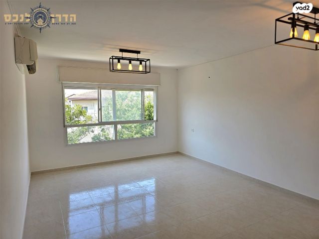 דירה, שלמה לוי, רובע י', אשדוד