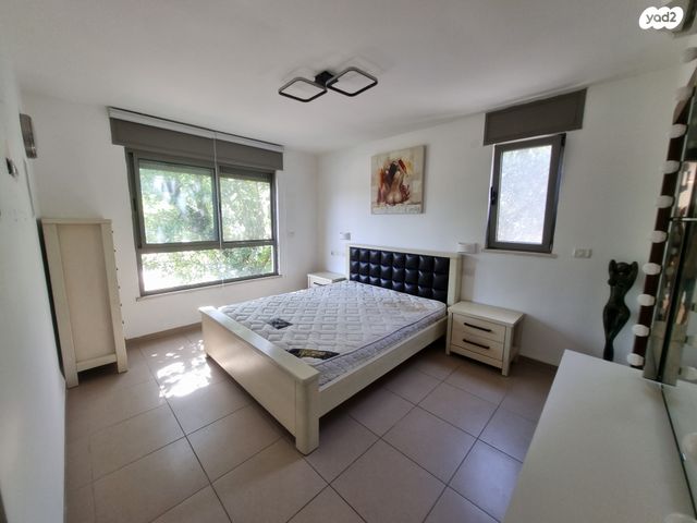 דו משפחתי, קרית טבעון