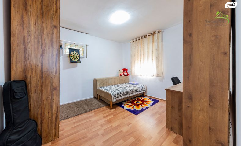 דירת גן, הפסגה 40, אריאל