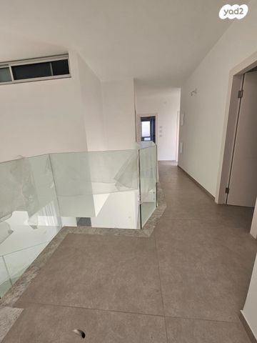 בית פרטי/ קוטג', בנימינה גבעת עדה