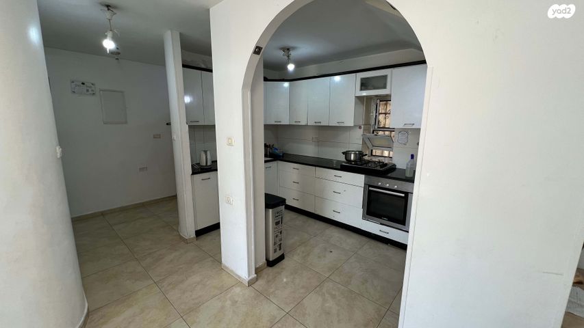 דירה, ראובן מס, רמות, ירושלים