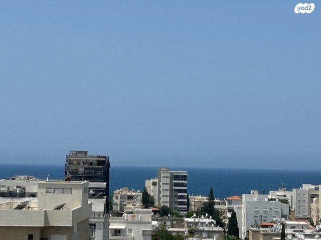 גג/ פנטהאוז, עיר, מרכז העיר, נהריה