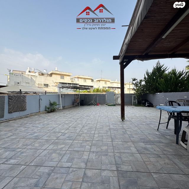 דירה, שדרות הורדים 25, גן שמואל, קרית מלאכי