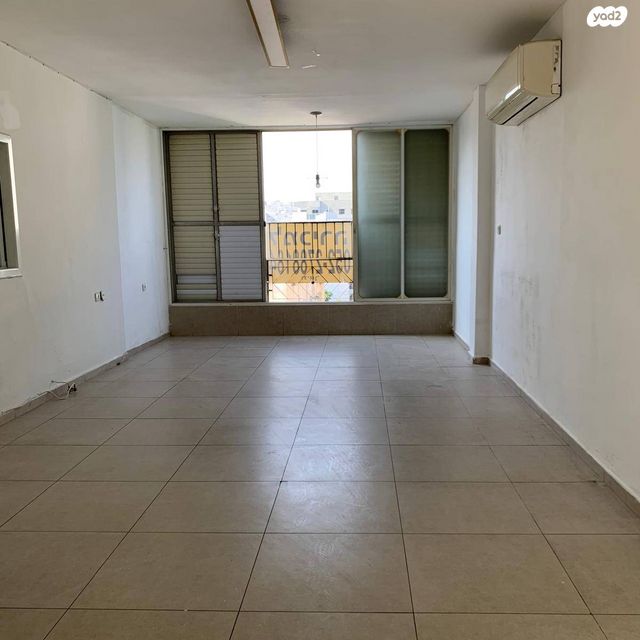 רמז, מערב ותיק