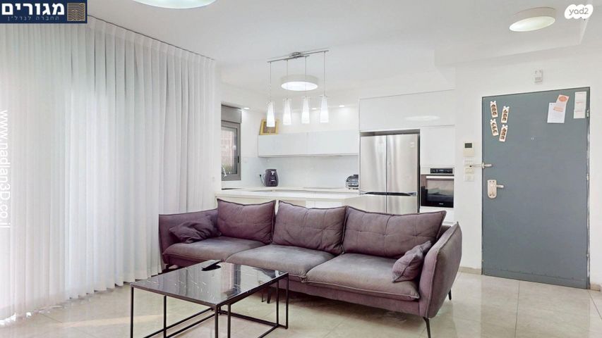 דירה, מלחמת ששת הימים, נווה אליאס, טירת כרמל