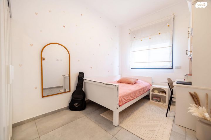 גג/ פנטהאוז, גרטרוד עליון 24, פסגות אפק, ראש העין