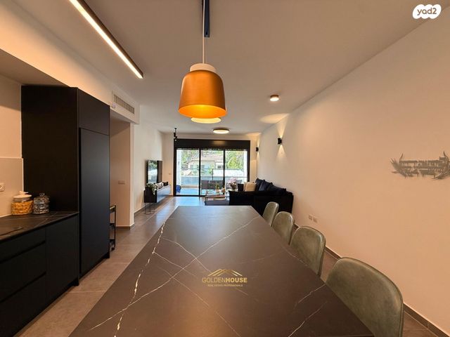 דירה, בורוכוב, קרית אליהו גולומב, רעננה