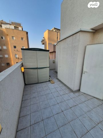 דירה, ארנון 23, רמת גן