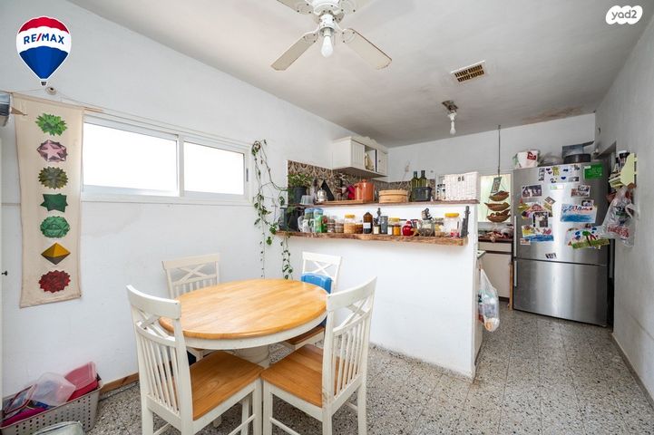 דו משפחתי, פרדס חנה כרכור