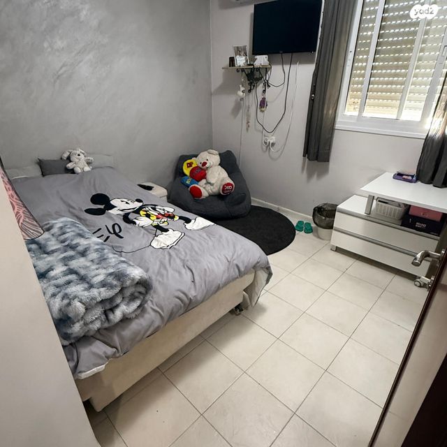 דו משפחתי, נשר, מעוף, ערד