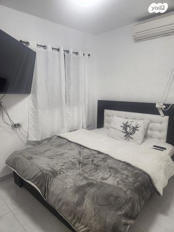 דירה, הדרור, נאות בן גוריון, יבנה