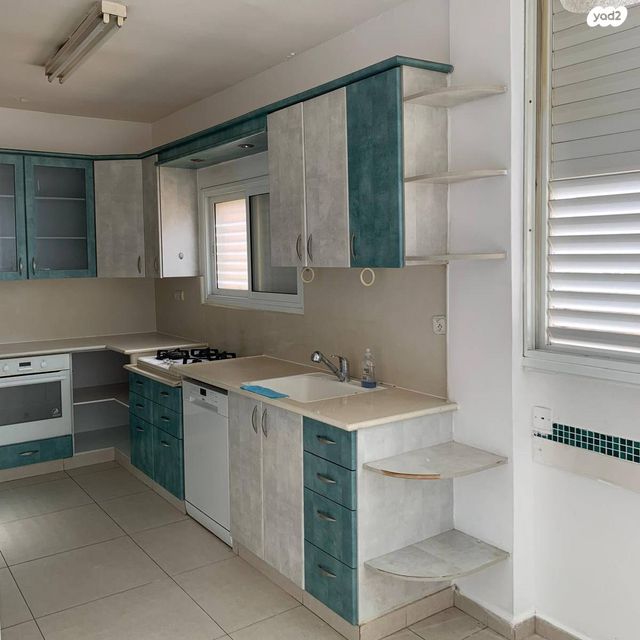 דירה, רמז, מערב ותיק, ראשון לציון