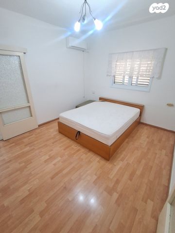 בית פרטי/ קוטג', הרמב"ם, המרכז האזרחי, רמלה