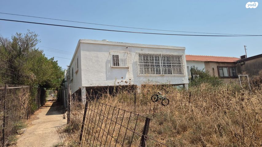 בית פרטי/ קוטג', הרב עוזיאל, שיכון ד, טבריה