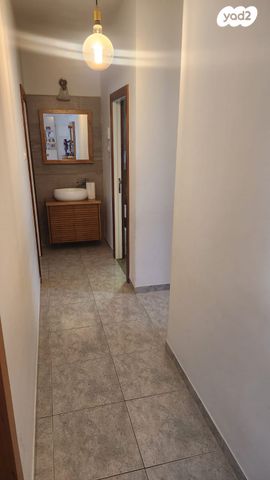 דירה, מרדכי אנילביץ' 25, מרכז העיר, עכו