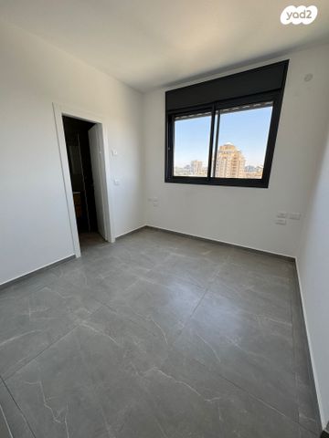 דירה, גליל ים (מתחם הכוכבים), הרצליה