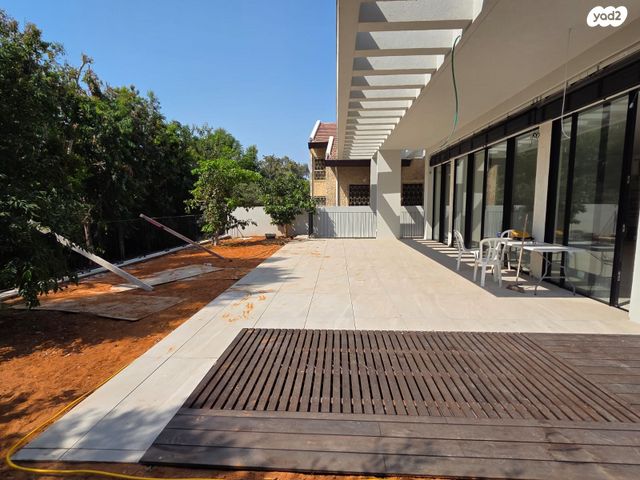 דירת גן, קרית יערים, רמת השרון