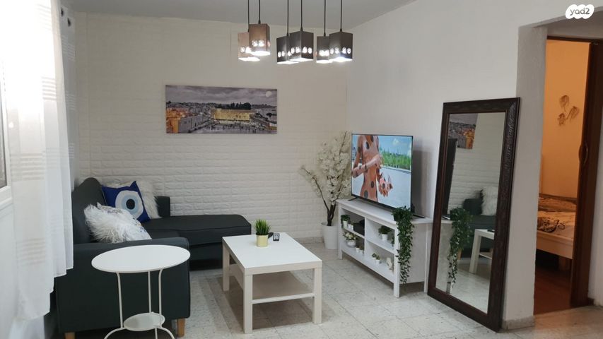 הרב אברהם הלל 9