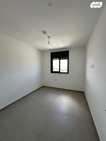 דירה, כרמי הנדיב, אחוזת רוטנר, קרית מלאכי