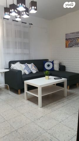 דירה, הרב אברהם הלל 9, ויצמן, רמלה