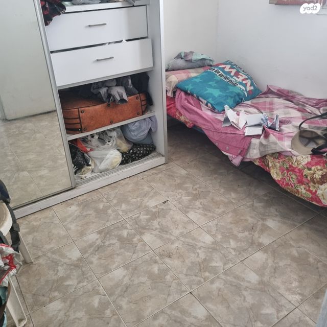 דירה, שדרות רש"י 10, קיבוץ גלויות, קרית מלאכי