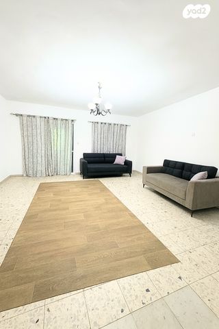 דירת גן, קטמונים, ירושלים