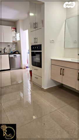 דירת גן, מצפה נבו, מצפה נבו, מעלה אדומים