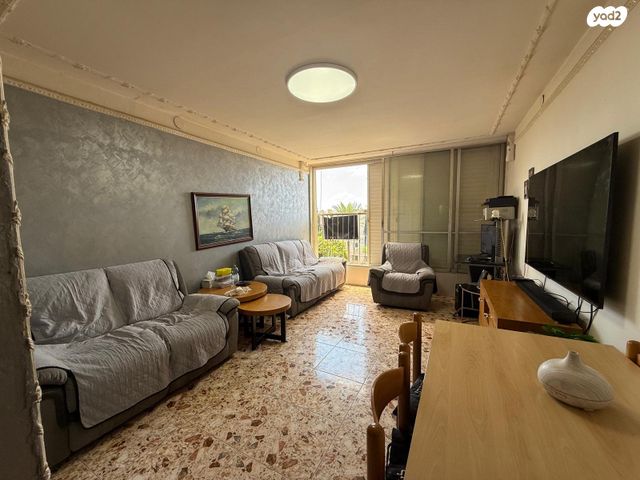 דירה, נתיב חטיבת גולני 45, עכו