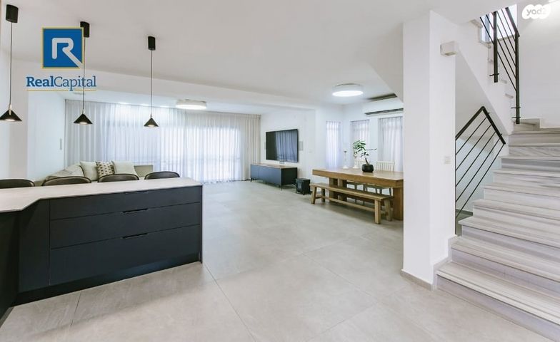 בית פרטי/ קוטג', סביון, מתן