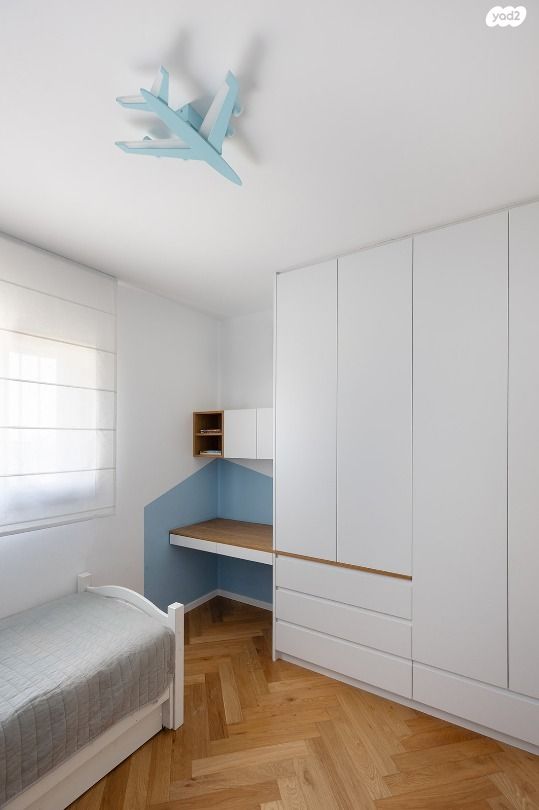 דירה, אבן גבירול, רחובות