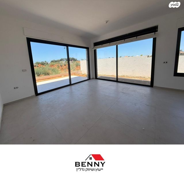 בית פרטי/ קוטג', תל מונד