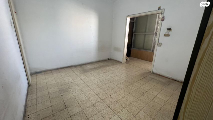 דירה, יהושע חנקין, מרכז, קרית עבודה, חולון