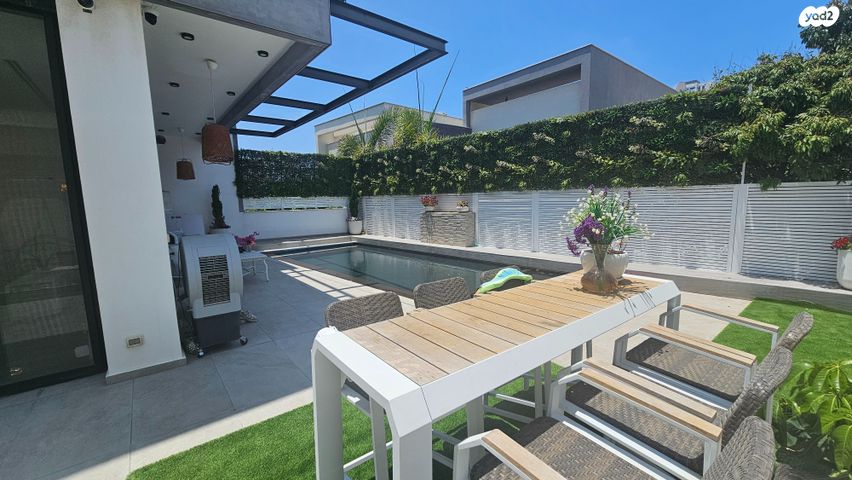 דו משפחתי, העצמאות, נחלת יהודה, ראשון לציון