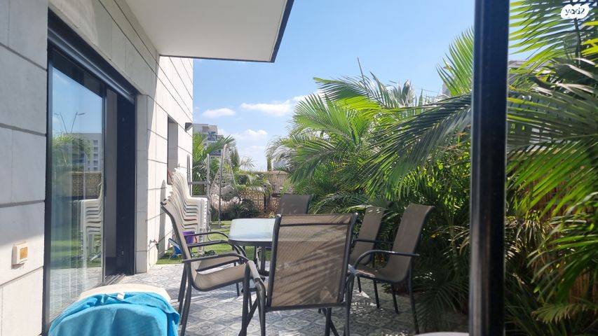 דירת גן, דרך הים, עיר היין, אשקלון