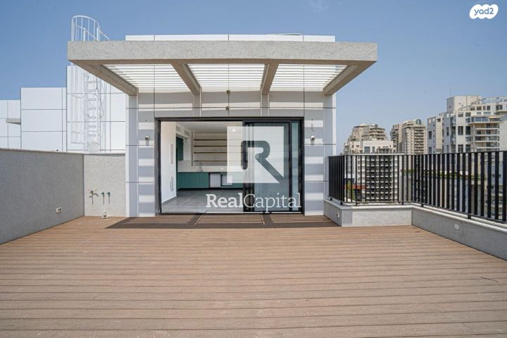 גג/ פנטהאוז, אלון, רמת השרון