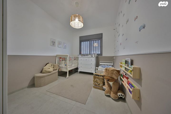 דירה, עפרה חזה, משכנות האומנים, קרית מוצקין