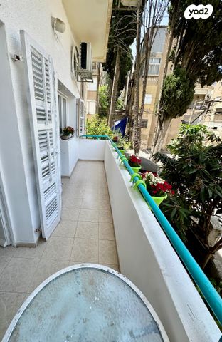 דירה, בן יהודה 41, חיפה