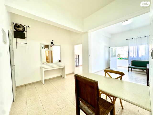 דירה, בן יהודה 41, חיפה