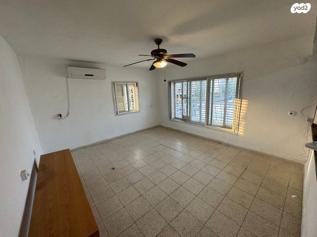 שדרות הנרייטה סולד 27