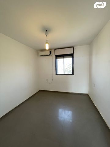 דירה, מצפה נבו, מצפה נבו, מעלה אדומים