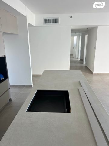 דירה, הר מירון 4, נווה ישראל, הרצליה