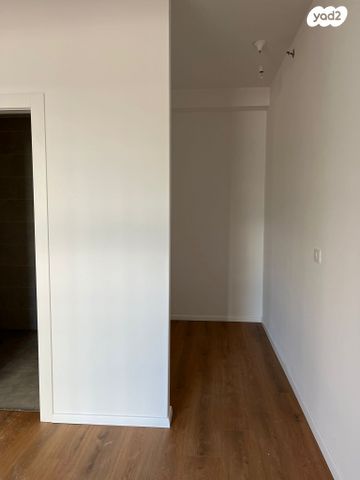 דירה, הצנחנים, נווה שרת, תל אביב יפו