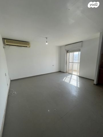 דירה, מצפה נבו, מצפה נבו, מעלה אדומים