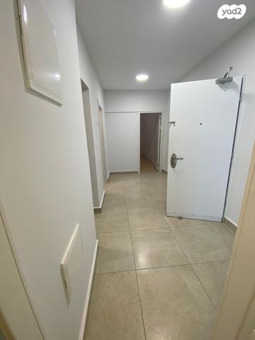 התקוה, בית יעקב, נווה צה"ל