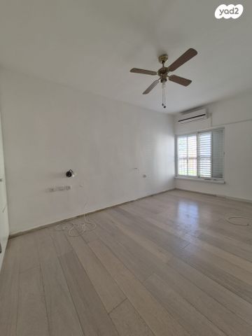 דופלקס, קרית יערים, רמת השרון