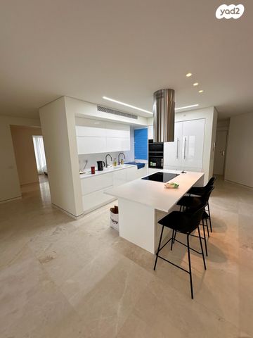 דירה, הירקון 99, תל אביב יפו